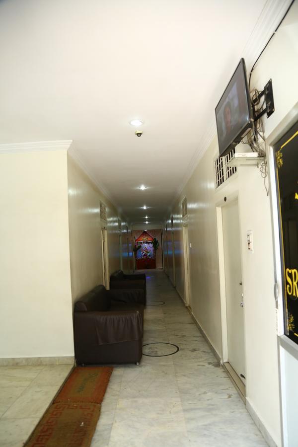 Sri Sai Krishna Deluxe Lodge Hyderabad Luaran gambar