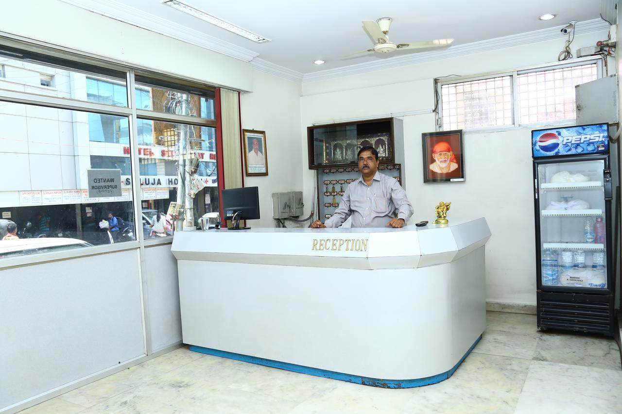 Sri Sai Krishna Deluxe Lodge Hyderabad Luaran gambar