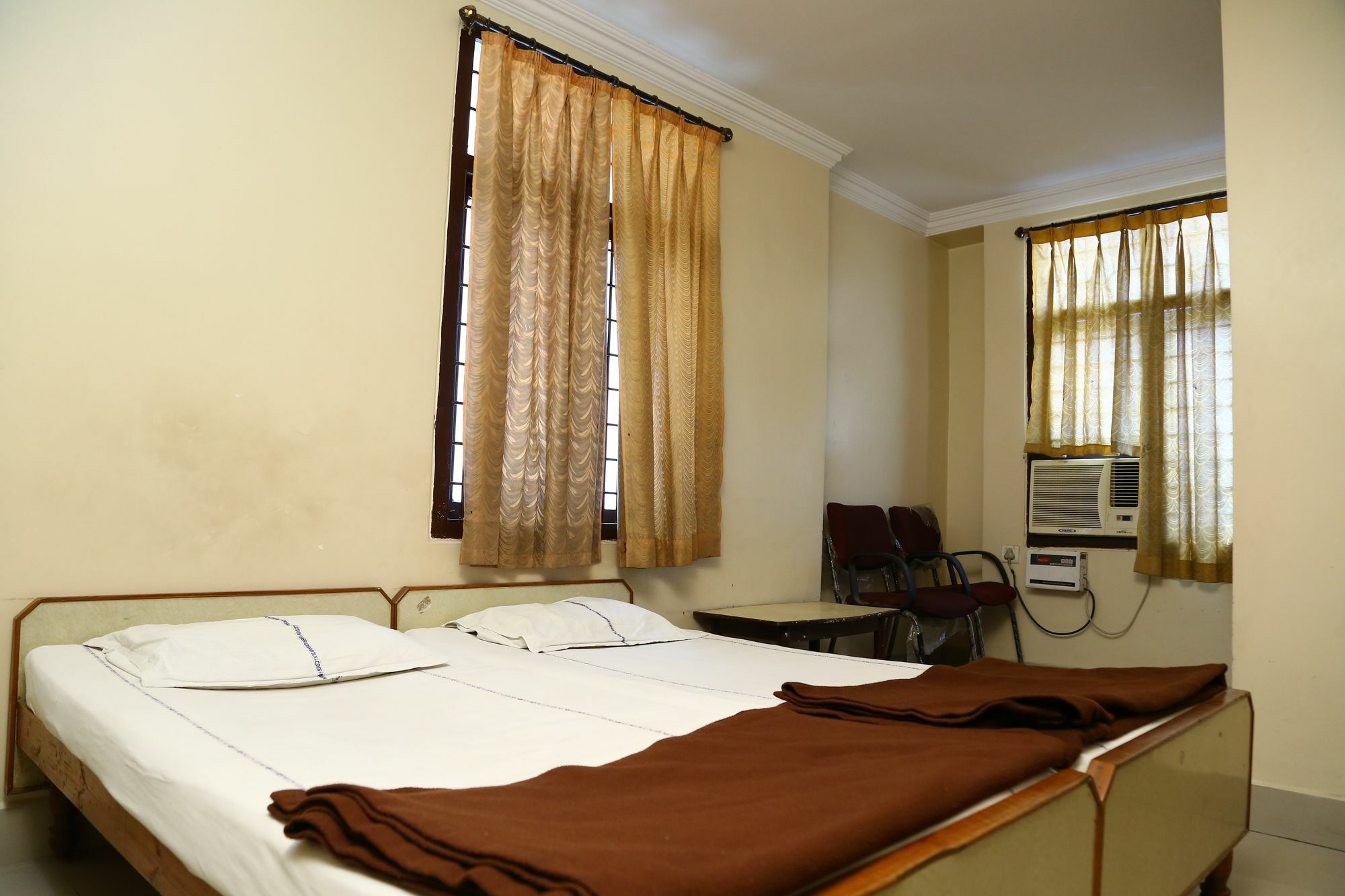 Sri Sai Krishna Deluxe Lodge Hyderabad Luaran gambar